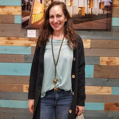 Next Door moms Making An Impact: Mandi Duong redefines beauty in Blyssen