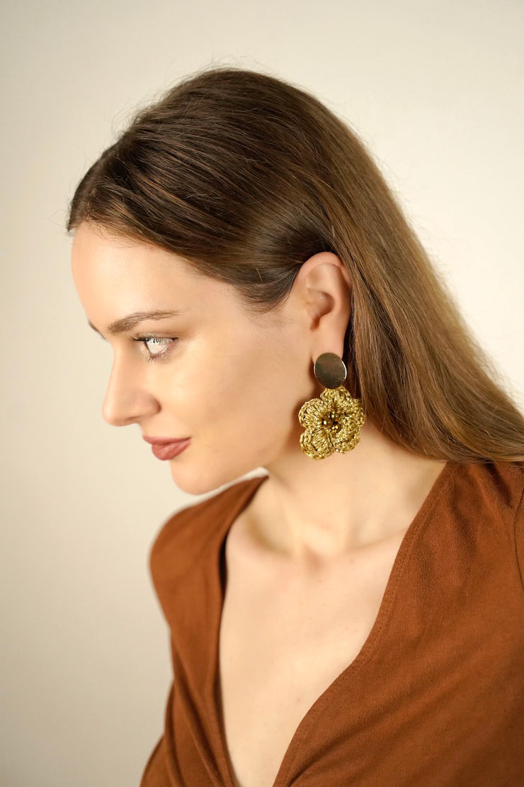 Luxurious Golden Flower Earrings