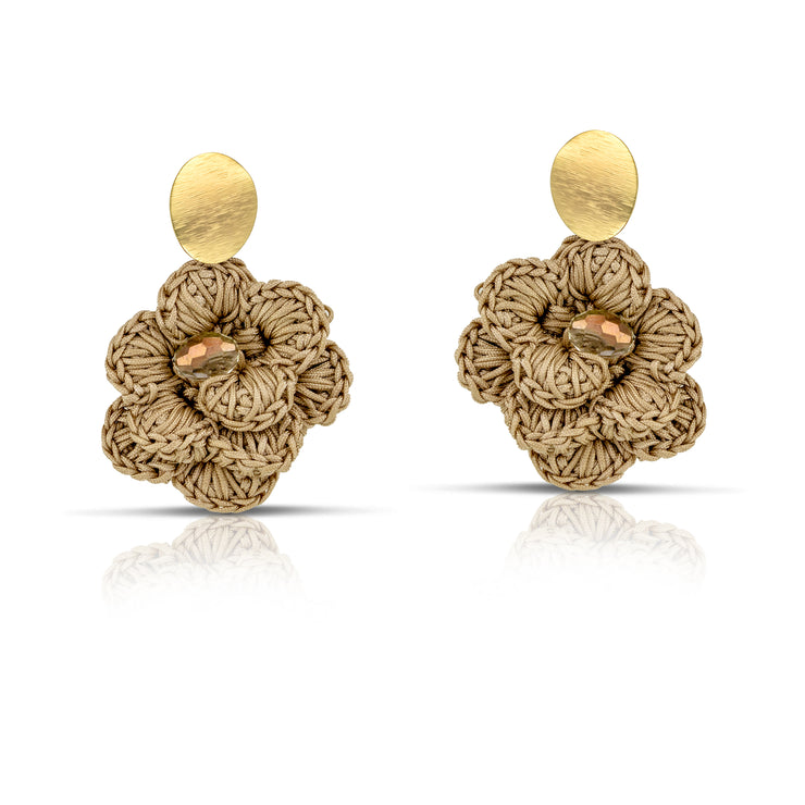 Dramatic beige flower earrings